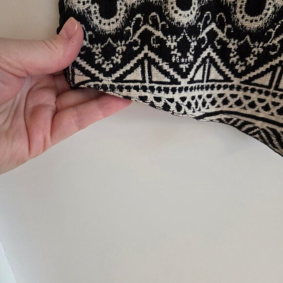 Vintage sleeveless vest. - Picture 8 of 8